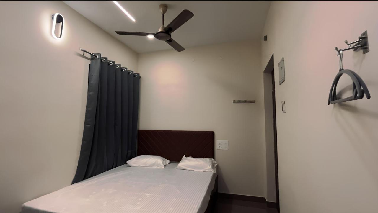 Hotel Coastal Inn Nagappattinam Экстерьер фото
