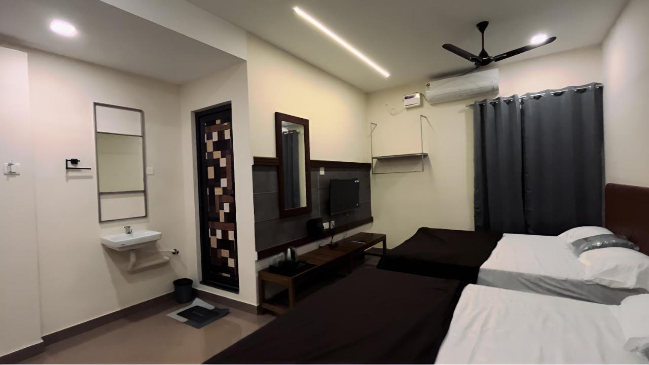 Hotel Coastal Inn Nagappattinam Экстерьер фото
